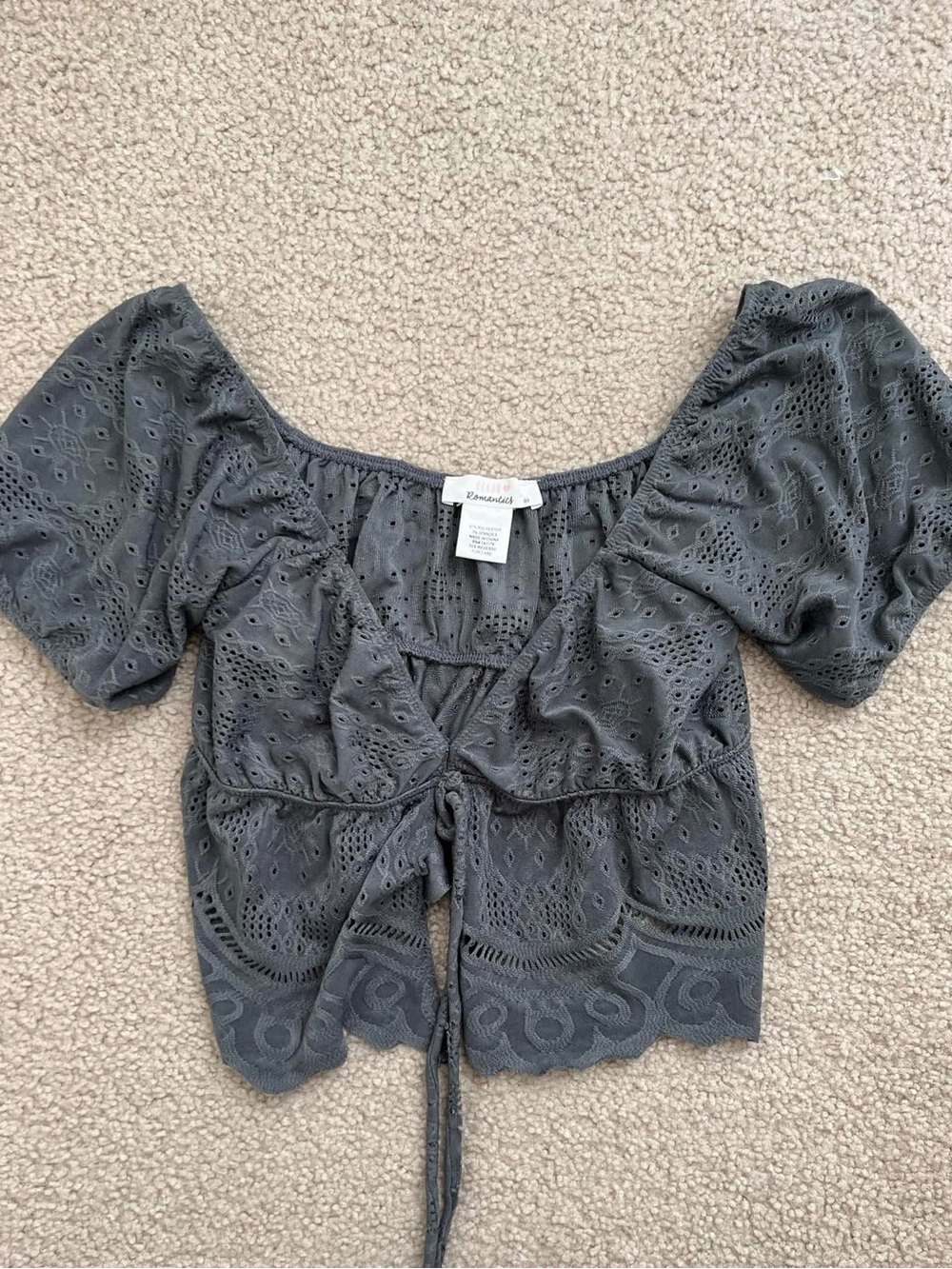 Urban Romantics Gray Eyelet Lace Tie Front Crop Top XS